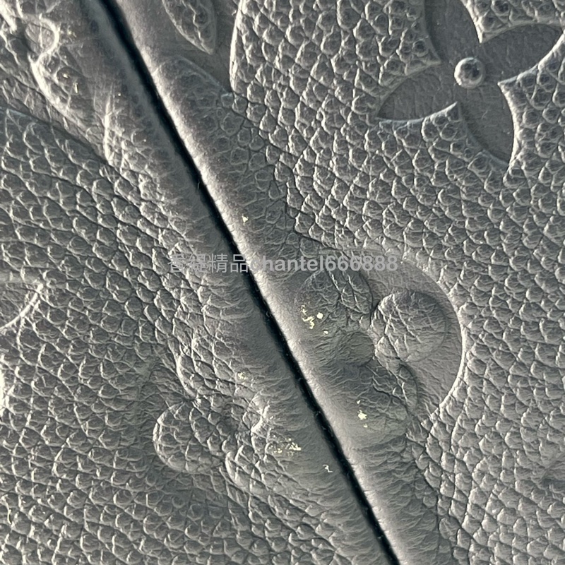 💗香緹國際精品💗 LV 全皮壓紋手提包-9