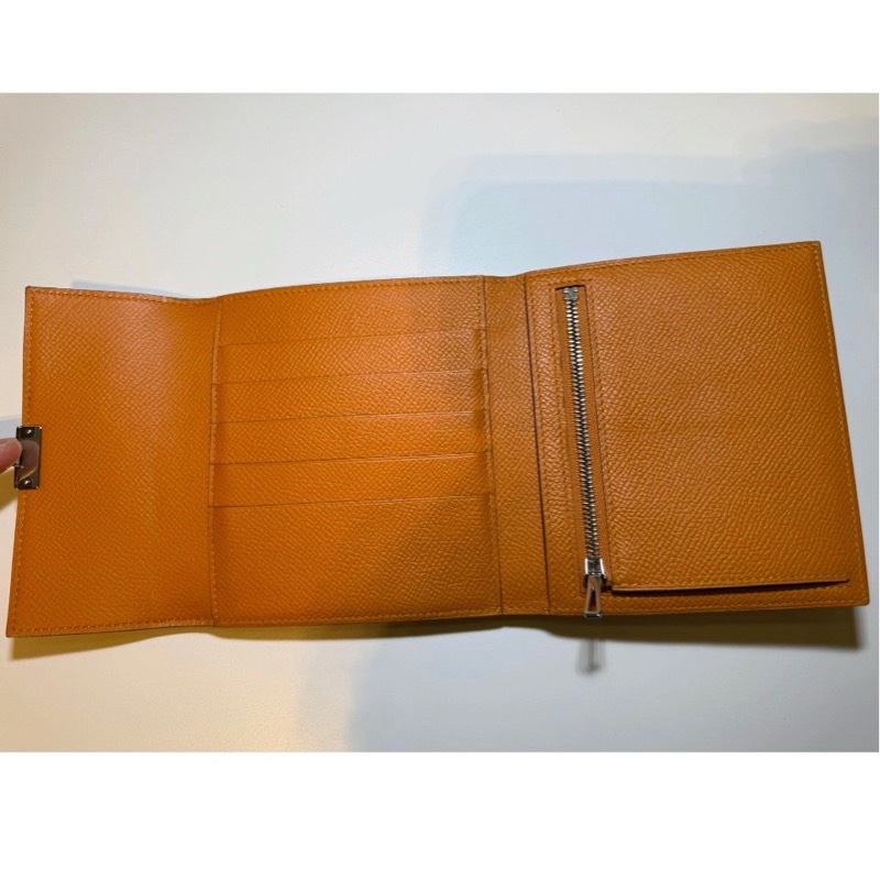 Hermes Clic 12 leather wallet-1