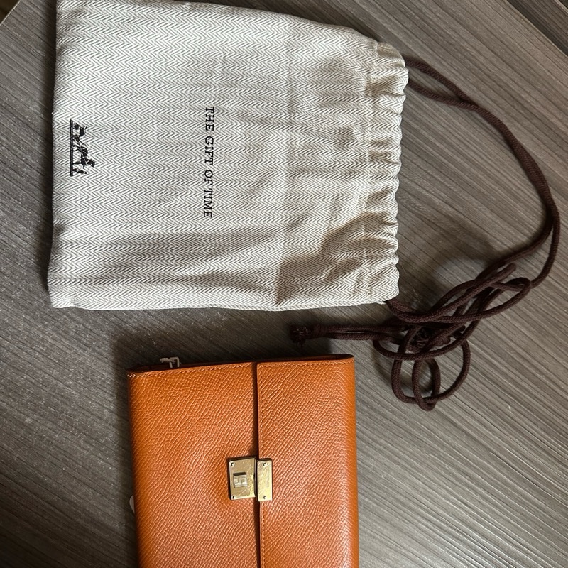 Hermes Clic 12 leather wallet-8