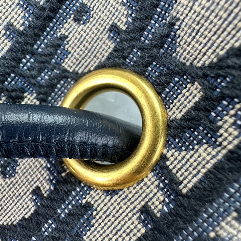 DIOR Nolita Medium Size 藍色緹花吊籃包-7