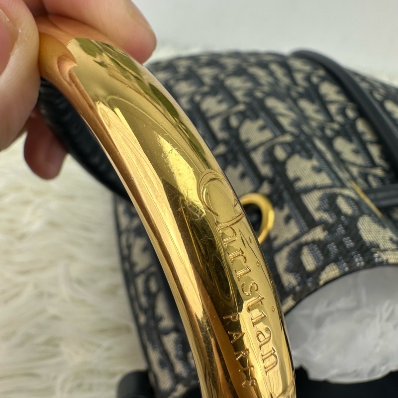 DIOR Nolita Medium Size 藍色緹花吊籃包-13