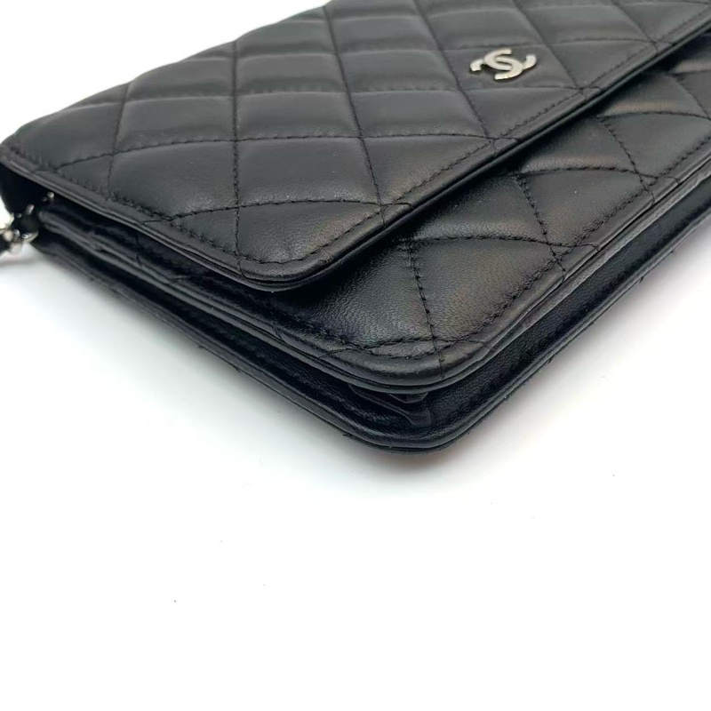 CHANEL WOC wallet in chain 黑色羊皮斜褙袋-19