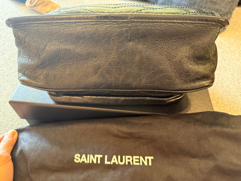YSL 中號Nik 復古牛皮鏈包 專櫃正品-15
