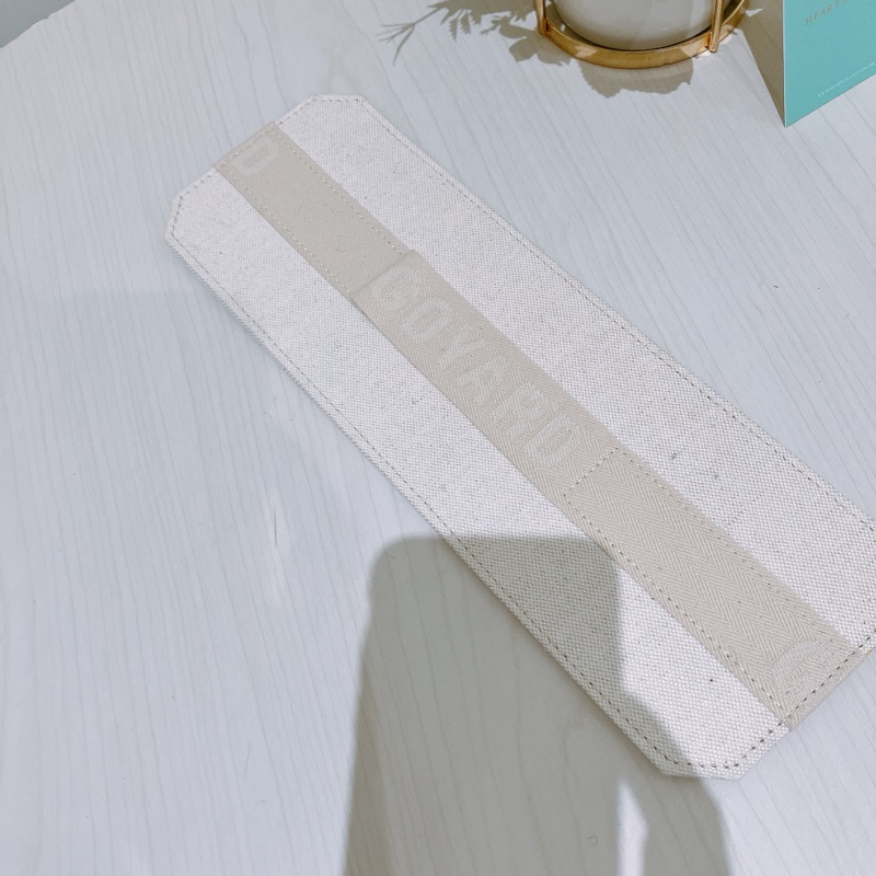 Tk1835 GOYARD 戈雅小號經典花紋加硬底肩帶包包ROUETTE SOUPLE CANVAS PM-13