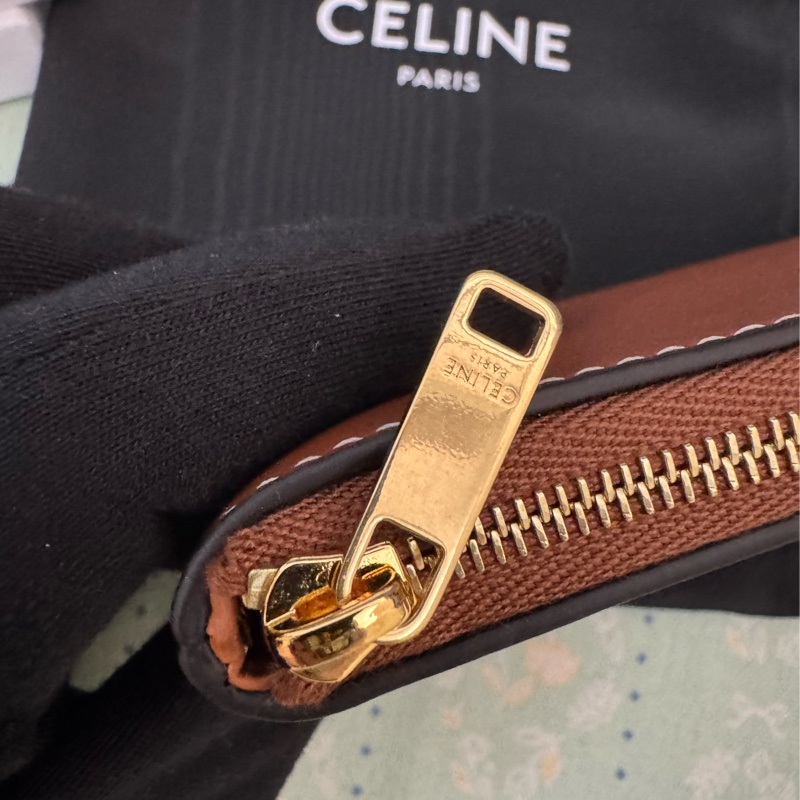 CELINE金棕零錢鑰匙包-26