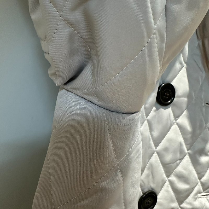 【美收精品】BURBERRY 灰色林格紋雙排扣外套 4-97【隔月月中將轉賣至日本 上架期限30天】-6