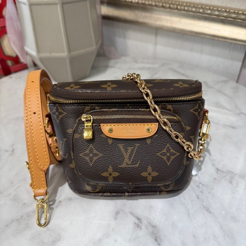 LV 原花MiniBumbag金釦肩斜背包M82335