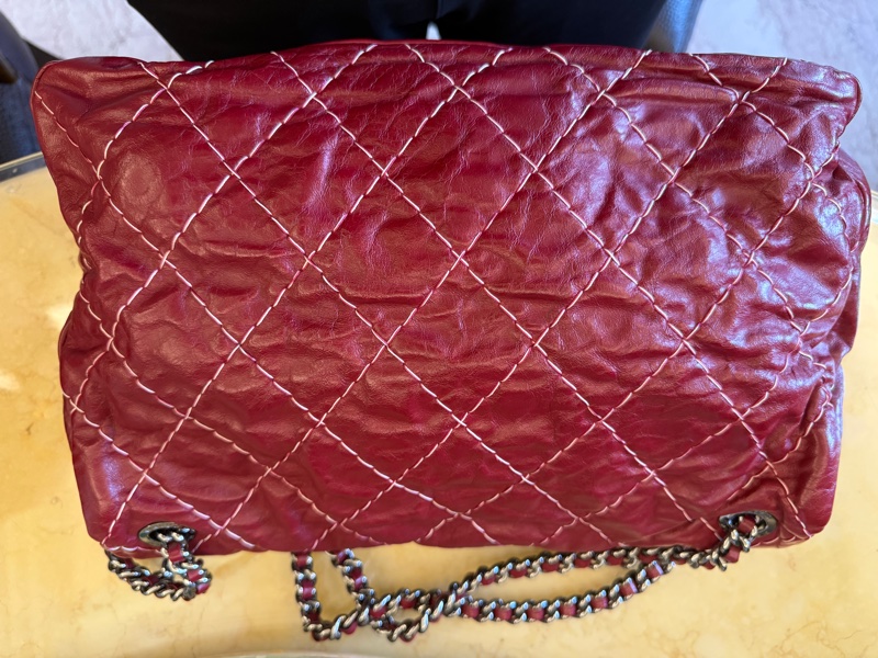 Chanel 2.55 Reissue Flap Bag – Aged Calfskin (皺摺小羊皮酒紅色)-9