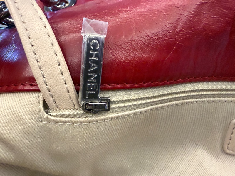 Chanel 2.55 Reissue Flap Bag – Aged Calfskin (皺摺小羊皮酒紅色)-23