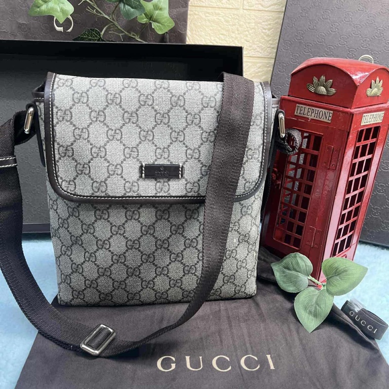 💥Gucci 防水 PVC 223666下蓋掀蓋磁釦 斜背包/郵差包(中性款)💥-9