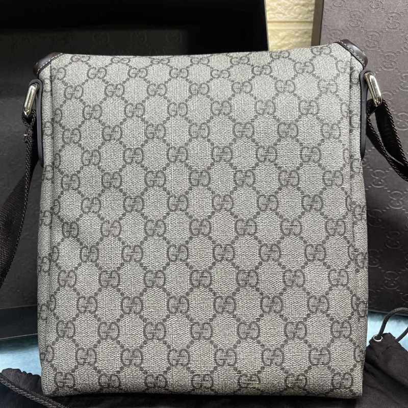 💥Gucci 防水 PVC 223666下蓋掀蓋磁釦 斜背包/郵差包（中性款）💥-10