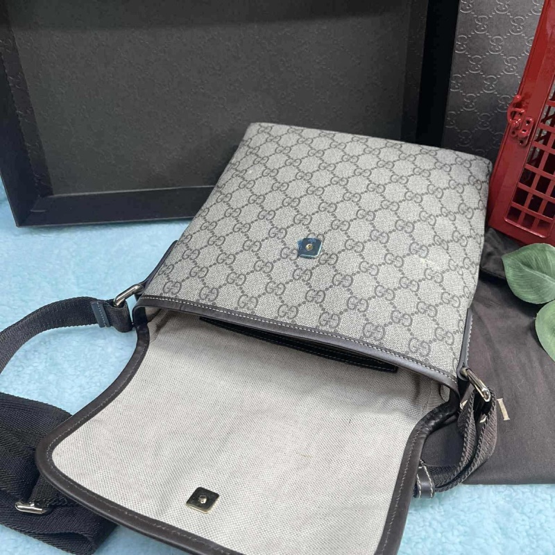 💥Gucci 防水 PVC 223666下蓋掀蓋磁釦 斜背包/郵差包(中性款)💥-27