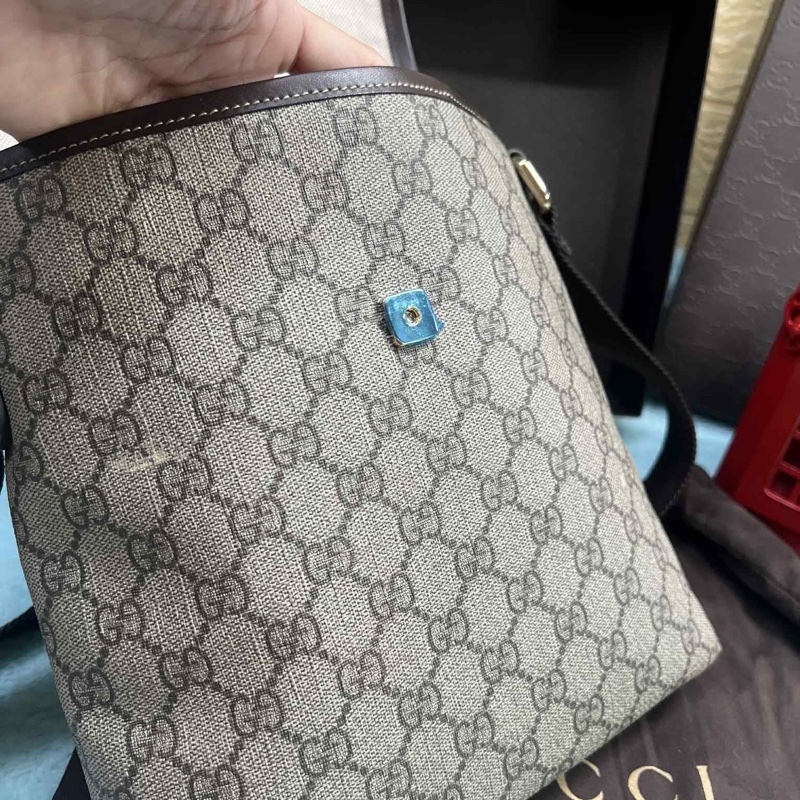 💥Gucci 防水 PVC 223666下蓋掀蓋磁釦 斜背包/郵差包(中性款)💥-34