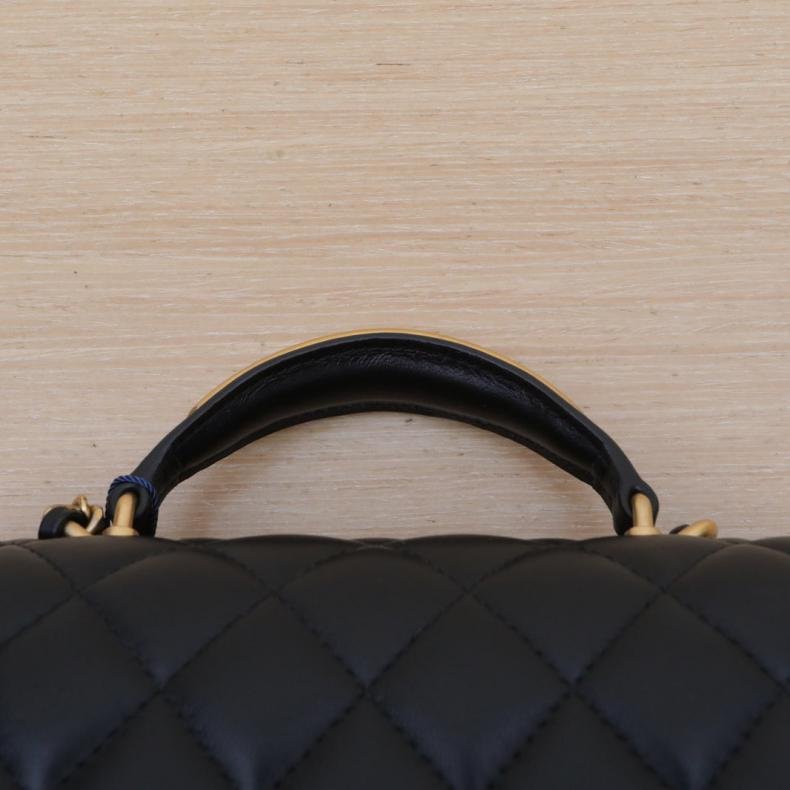 22B CF 口蓋包 大Mini 20cm 黑色皮革 S 晶片開金扣 金屬皮手柄-4