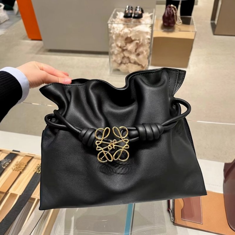 🎉新品好折扣✨Loewe 柔軟納帕小羊皮中款 Flamenco 包 黑色-6