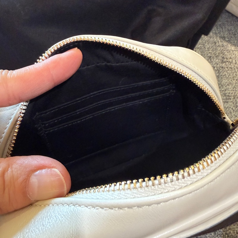 YSL 牛皮皮特金釦流蘇腰包 奶白色 專櫃正品-4