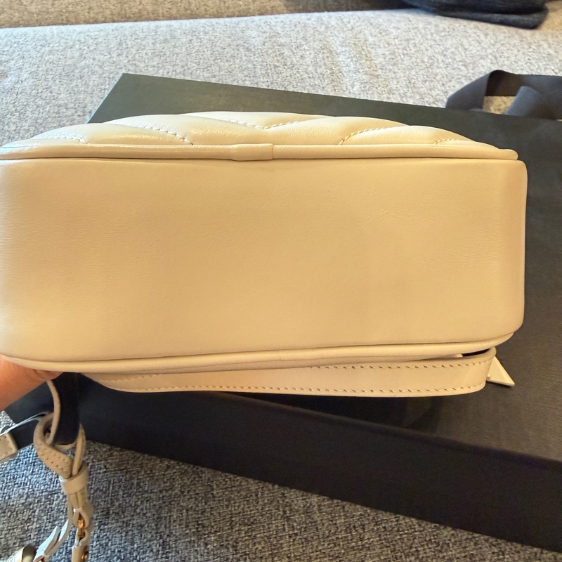YSL 牛皮皮特金釦流蘇腰包 奶白色 專櫃正品-8