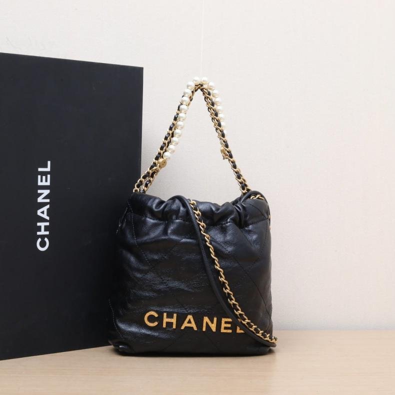 23S 22Bag Tote托特包 Mini 20cm 黑色皮革C晶片開金扣珍珠皮穿雙鍊-0