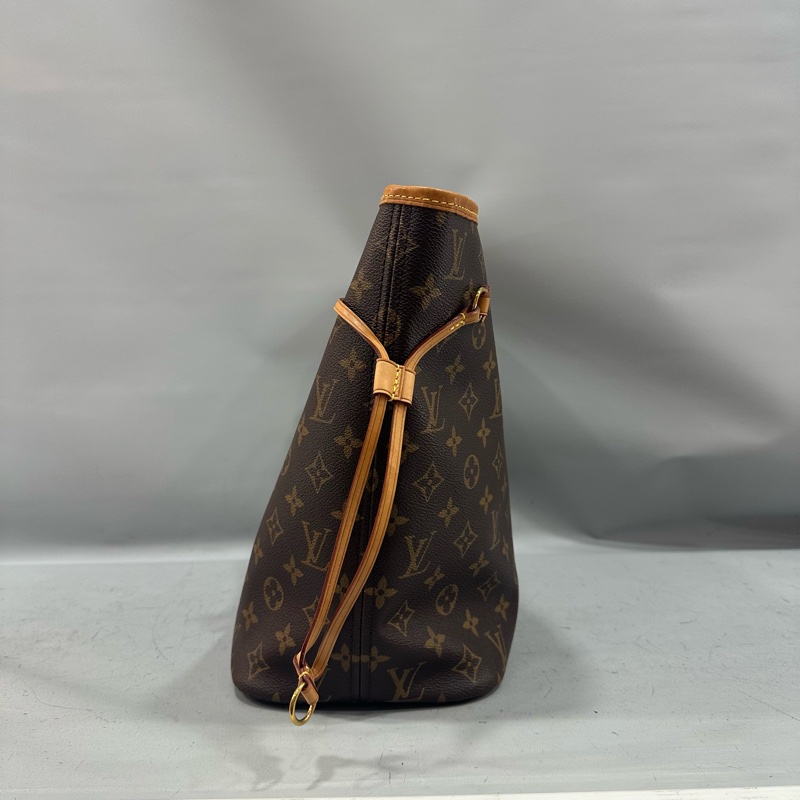 LV m46987 原花金釦neverfull 肩背包 MM-4
