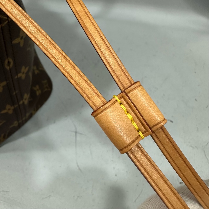 LV m46987 原花金釦neverfull 肩背包 MM-19