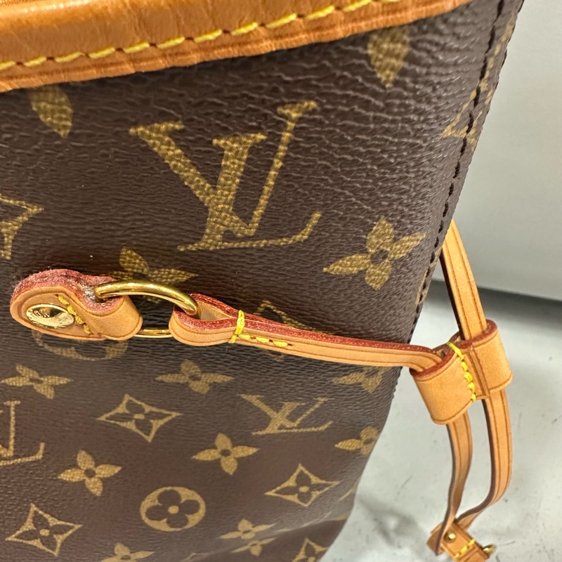 LV m46987 原花金釦neverfull 肩背包 MM-30