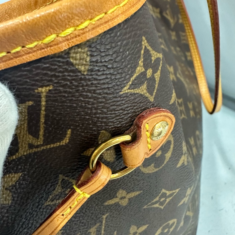 LV m46987 原花金釦neverfull 肩背包 MM-37