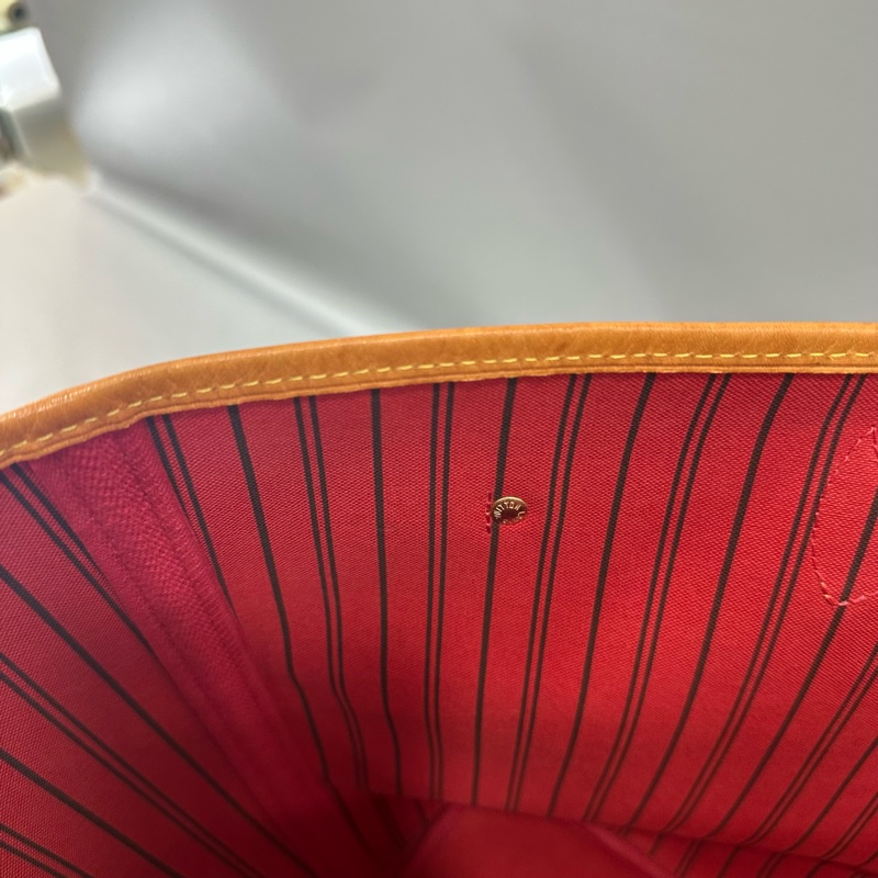 LV m46987 原花金釦neverfull 肩背包 MM-47