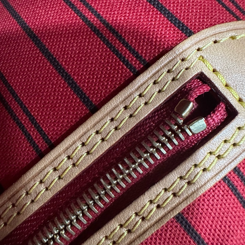 LV m46987 原花金釦neverfull 肩背包 MM-65