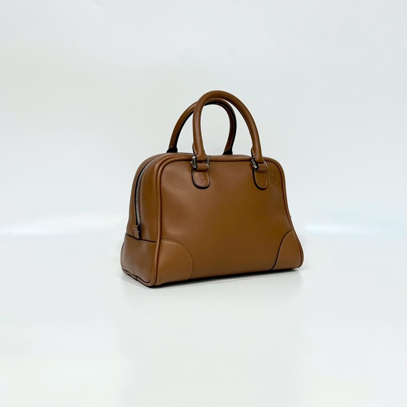 Loewe焦糖棕牛皮amazona 75手提側背包-1