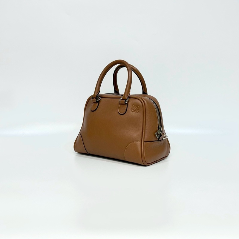 Loewe焦糖棕牛皮amazona 75手提側背包-2
