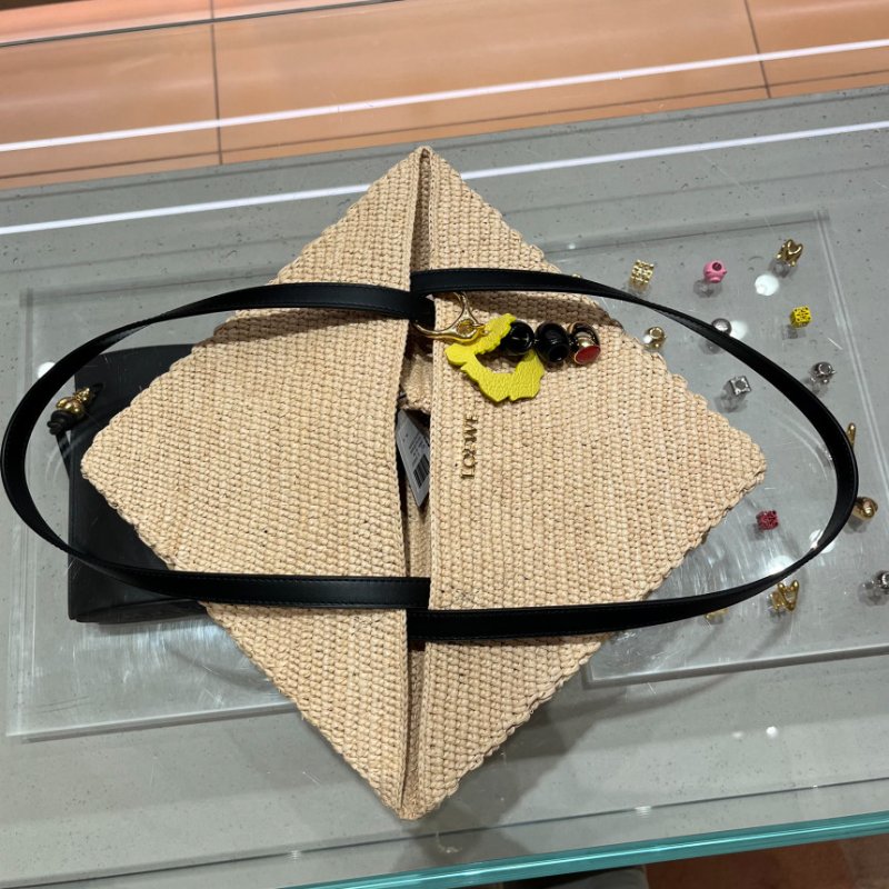🎉新品好折扣✨Loewe 中型酒椰纖維 Puzzle Fold 托特包 自然色-11