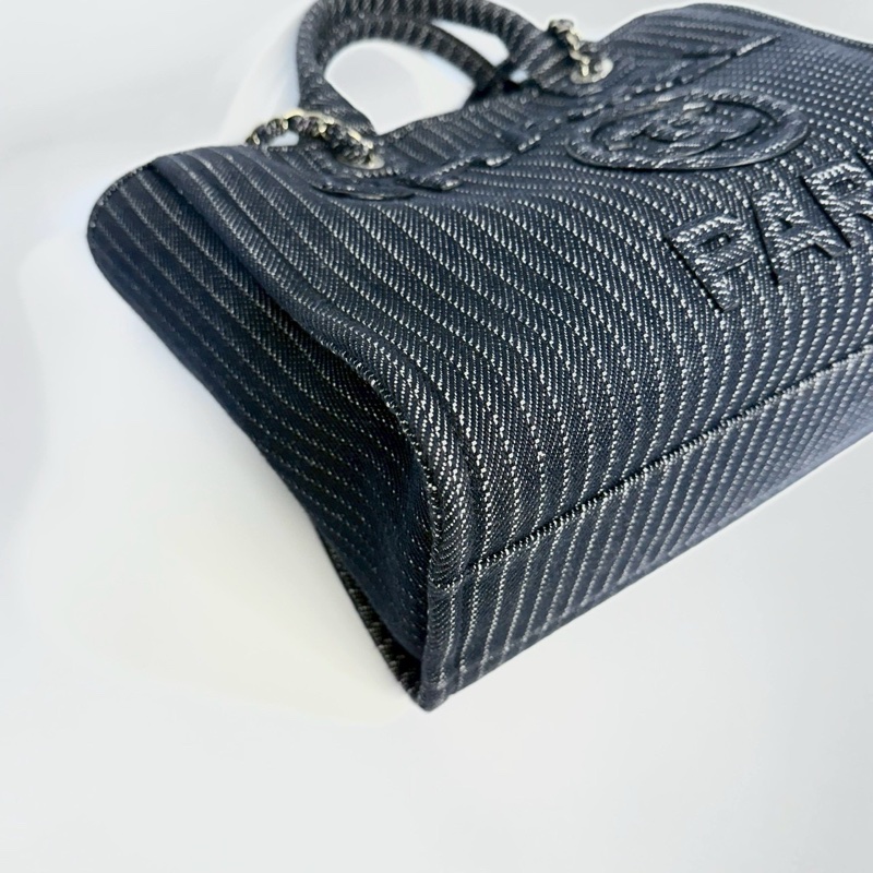 CHANEL深藍色白線帆布淡金鍊沙灘包AS3351-9
