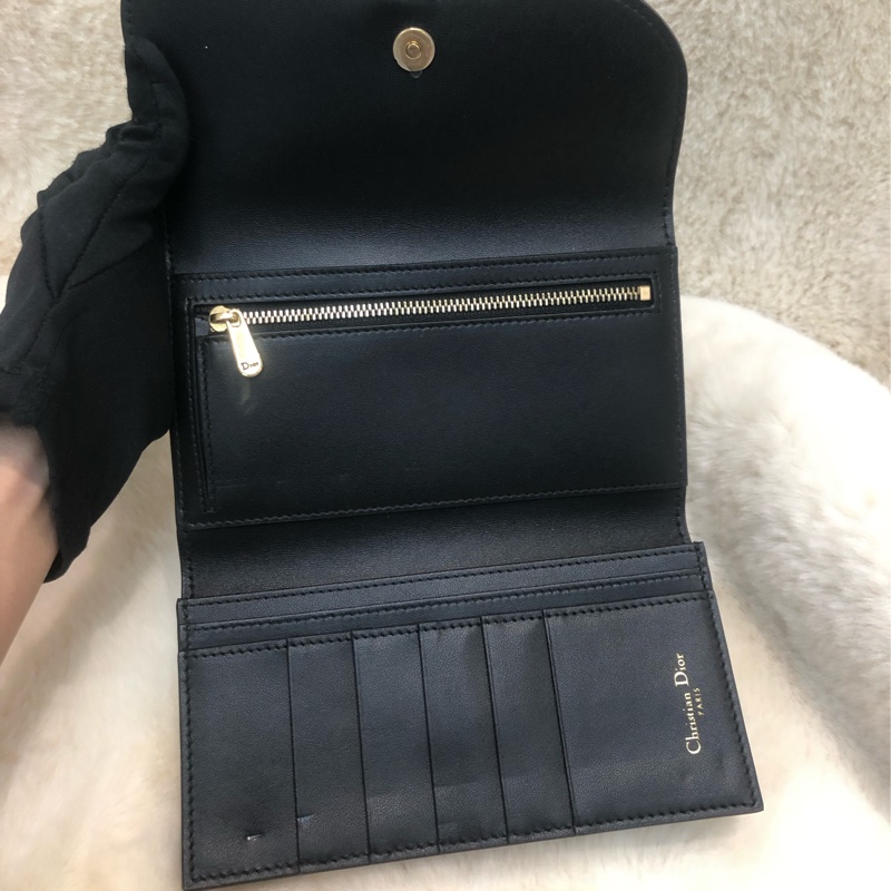 Dior 馬鞍黑色中長銀包 XB820-5