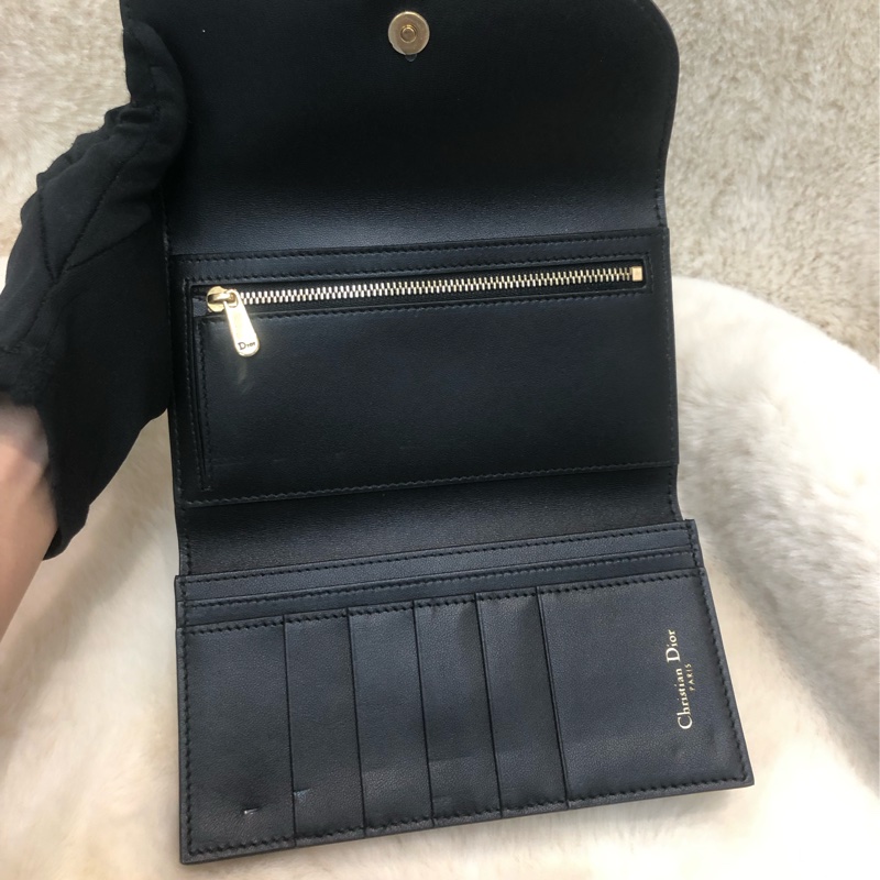 Dior 馬鞍黑色中長銀包 XB820-10