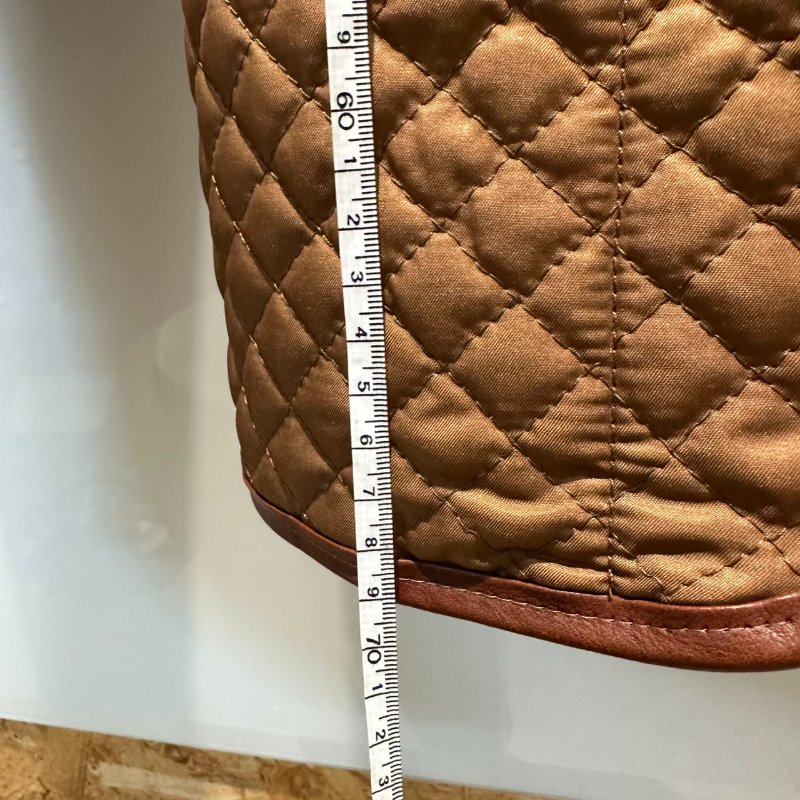 【美收精品】BURBERRY 茶色菱格紋外套 4-100【隔月月中將轉賣至日本 上架期限30天】-11
