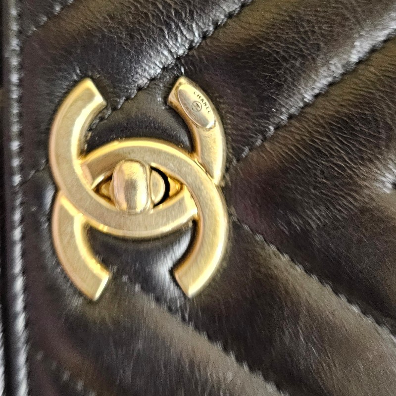 Chanel Coco handle 28黑金/鞣質牛皮/蜥蜴手柄-24