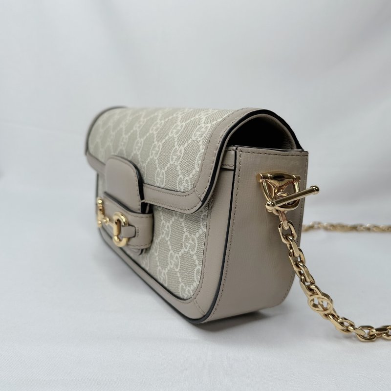 GUCCI Horsebit 1955燕麥色法棍包-3