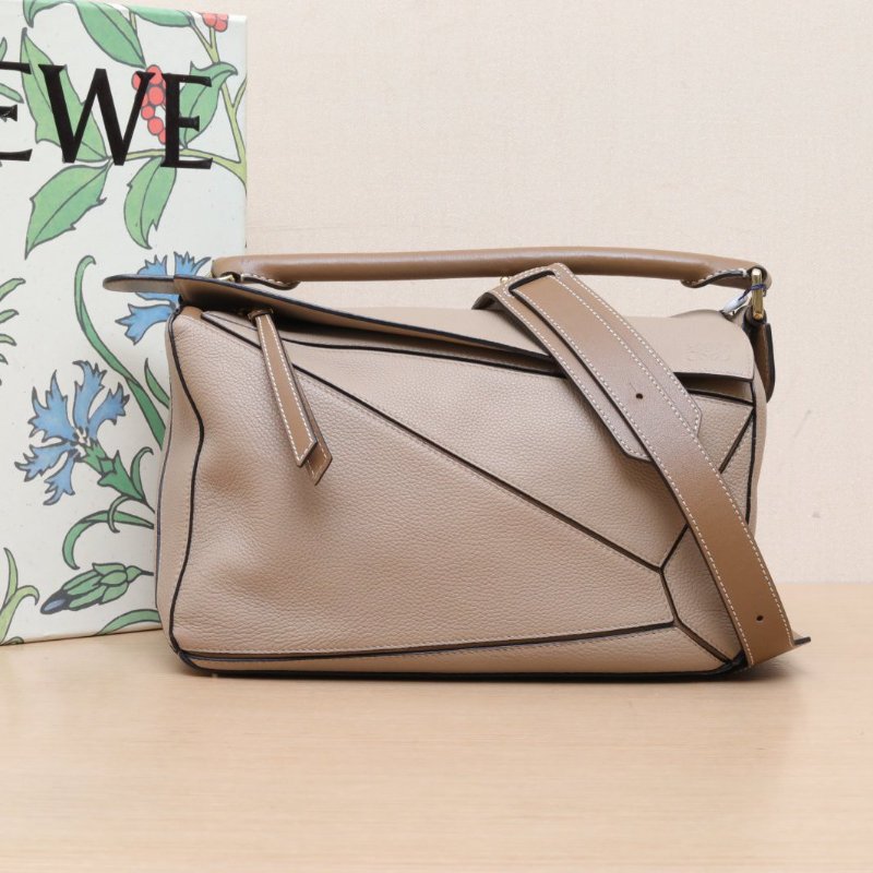 LOEWE Puzzle29幾何包中號灰色牛皮肩背包-2