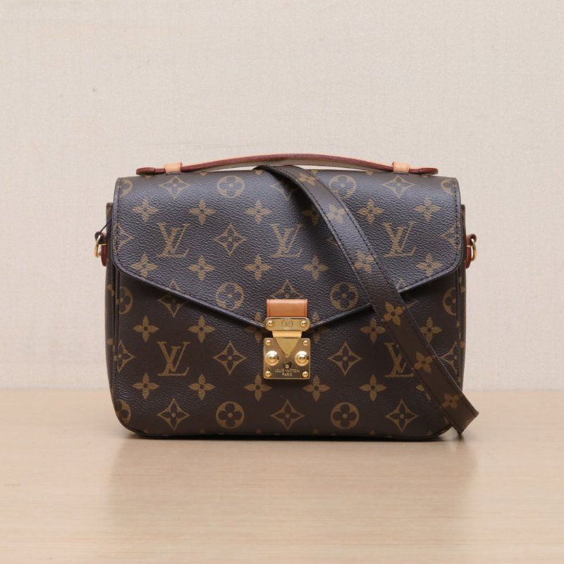 LOUIS VUITTON MetisPochette郵差包老花PVC金扣2018肩背包-1