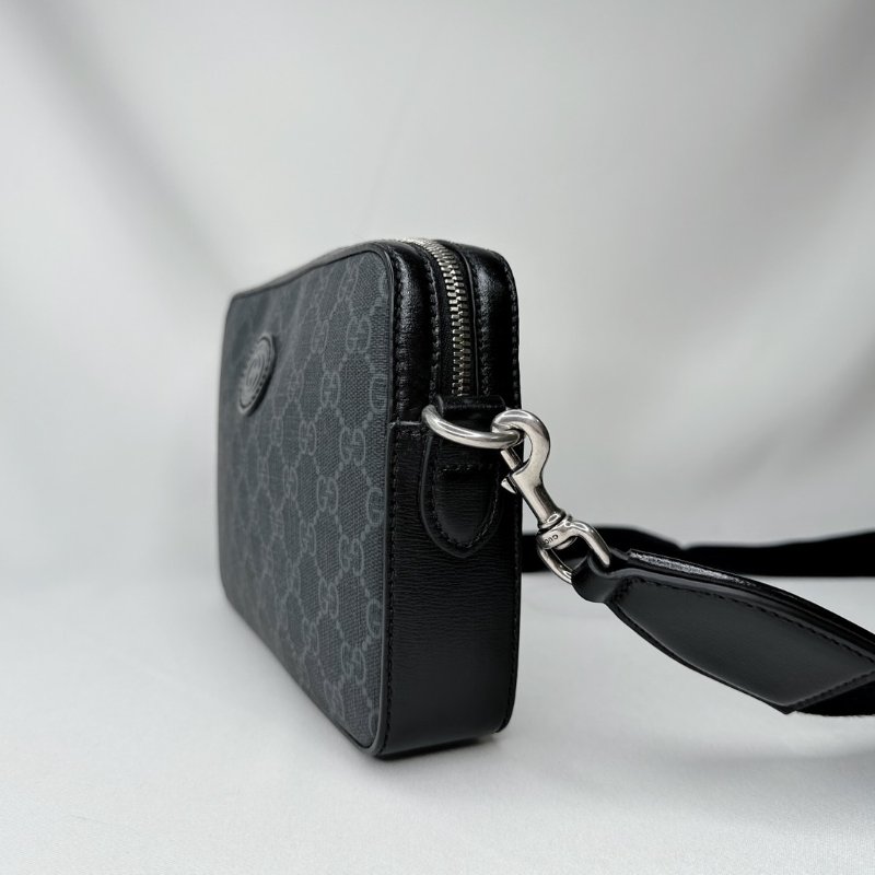 GUCCI Interlocking G斜背包-3