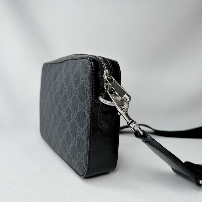 GUCCI Interlocking G斜背包-5