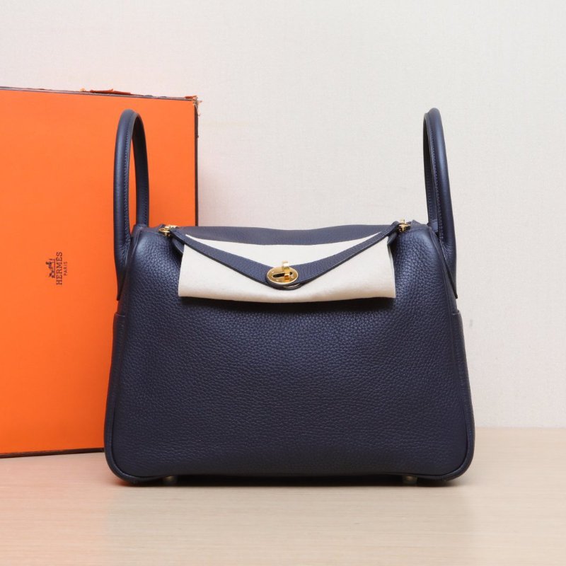 HERMES Lindy302Z午夜藍TC皮A刻金扣肩背包-0