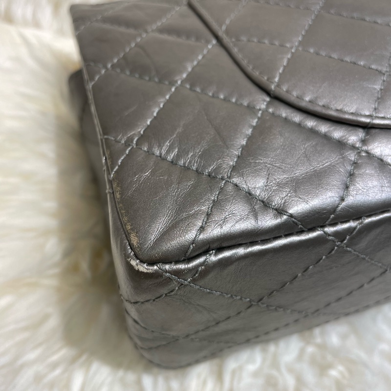 Chanel 2.55 Flap Bag-4