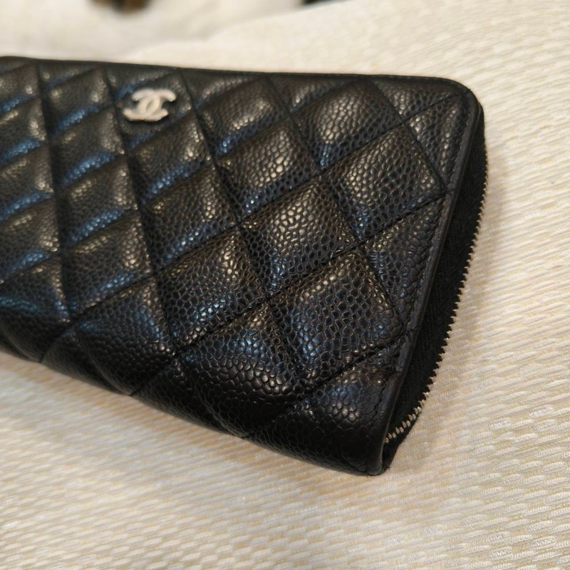 #9新閒置 #荔枝皮 香奈兒黑銀拉鍊長夾荔枝牛皮-2