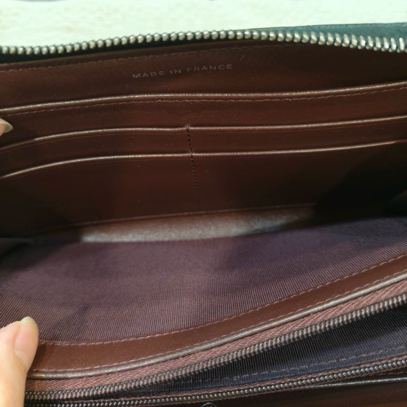 #9新閒置 #荔枝皮 香奈兒黑銀拉鍊長夾荔枝牛皮-6