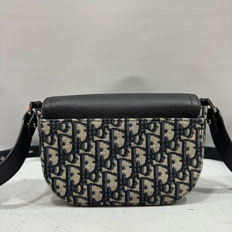 Dior 2ADCA435 老花牛皮黑釦馬鞍斜背包Mini Saddle-2