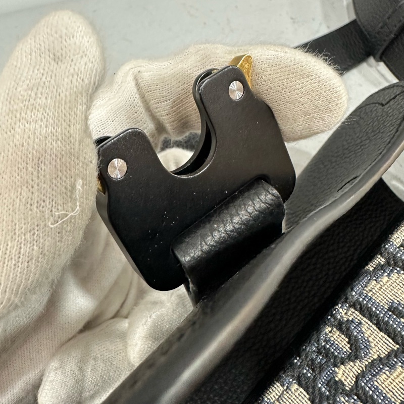 Dior 2ADCA435 老花牛皮黑釦馬鞍斜背包Mini Saddle-17
