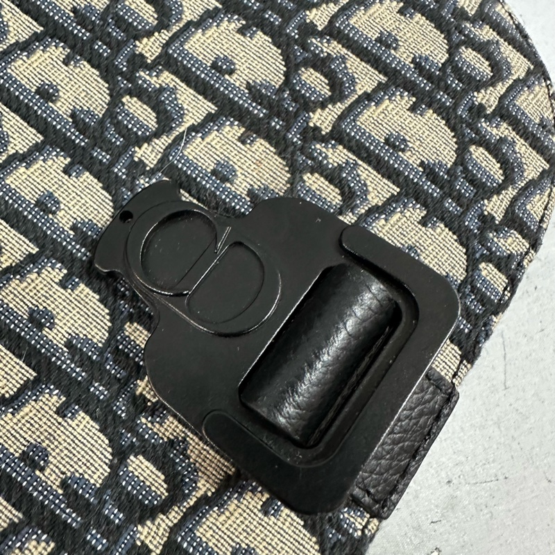 Dior 2ADCA435 老花牛皮黑釦馬鞍斜背包Mini Saddle-18