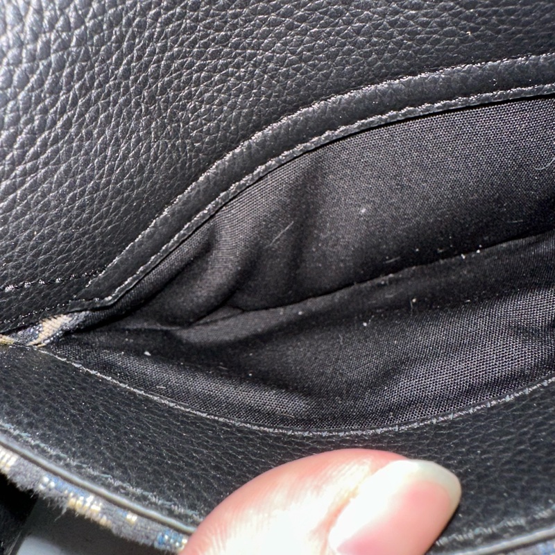 Dior 2ADCA435 老花牛皮黑釦馬鞍斜背包Mini Saddle-42