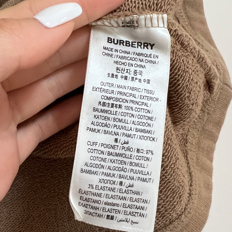 Burberry 短板帽T-4